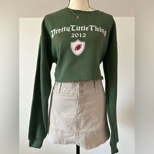 PrettyLittleThing Forest Green Logo Sweatshirt